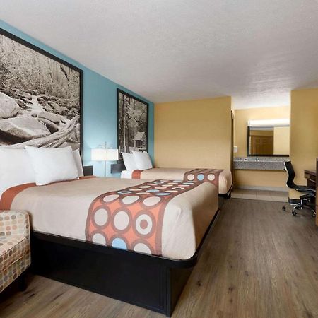 Super 8 By Wyndham Whites Creek/ Nashville Nw Area Bagian luar foto